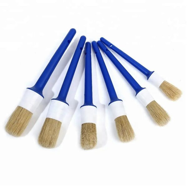 Crafted Brilliance: B2301 Round Paint Brush Redefining Brush Manufacturing Excellence - Image 3