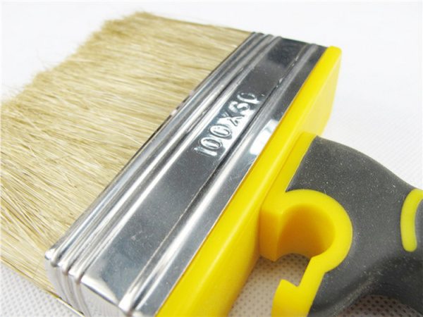 Up Brush's Customizable Block B4020 Series Redefines Wall and Ceiling Painting - Image 4